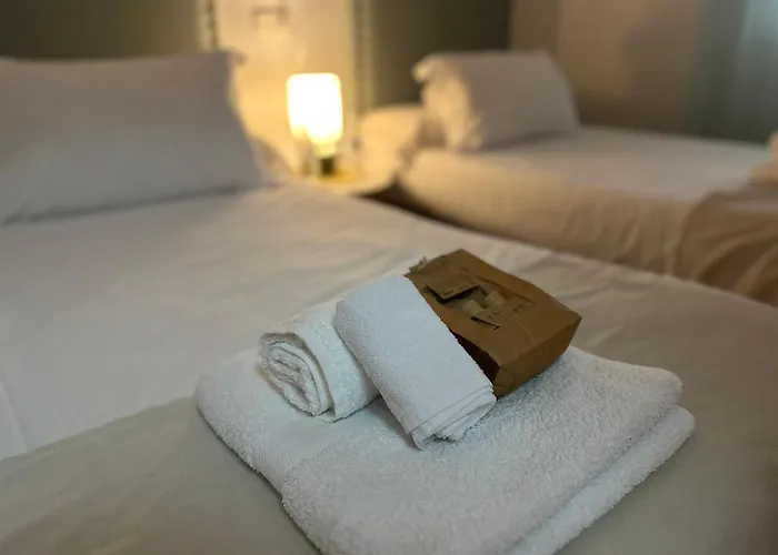 Casa Centro Gran Patio * Фуэнхирола