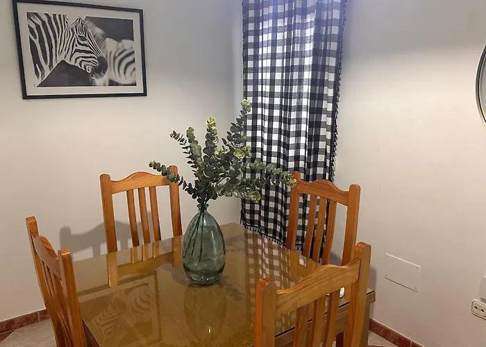 Casa Centro Gran Patio Дом отдыха Фуэнхирола